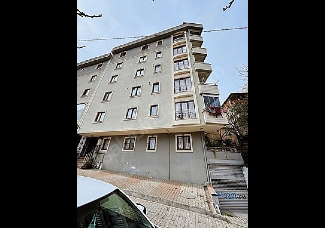 merkez mahallesinde ara kat 2+1 daire 
