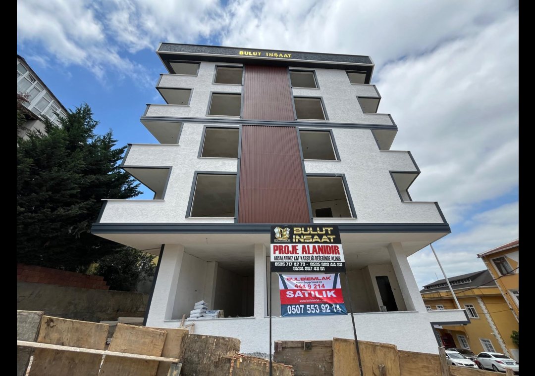SULTANBEYLİ PETROL YOLU CADDESİ ÜZERİNDE EMSALSİZ ÇATI DUBLEKSİ